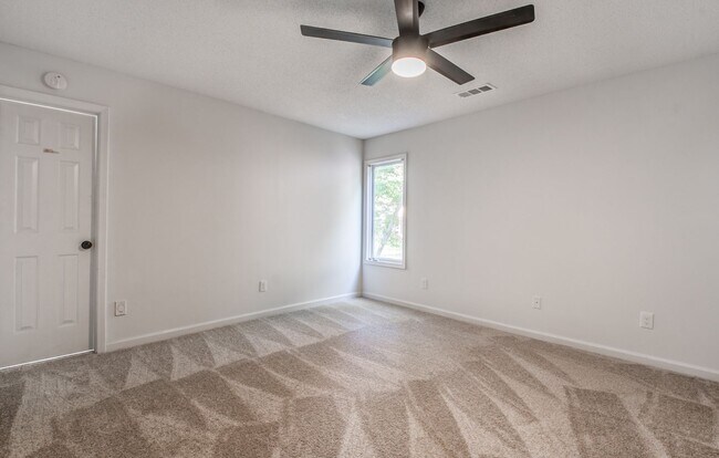 Building Photo - 8667 Havenhurts Dr Germantown, TN 38138