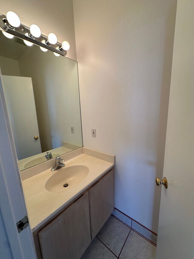 Building Photo - 1200 Palomino Rd