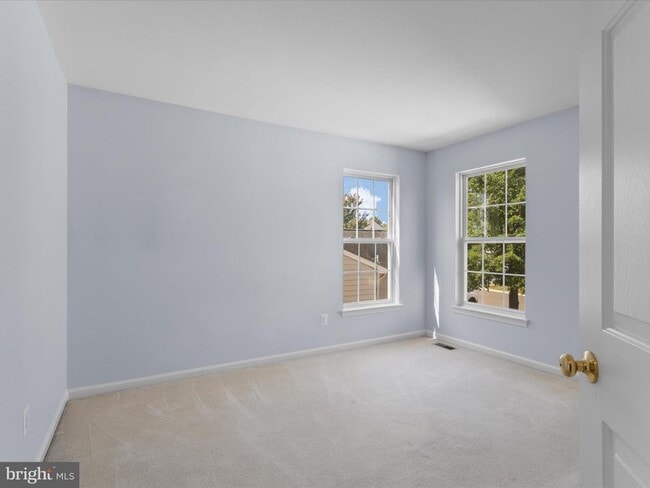 Building Photo - 6713 Selbourne Ln