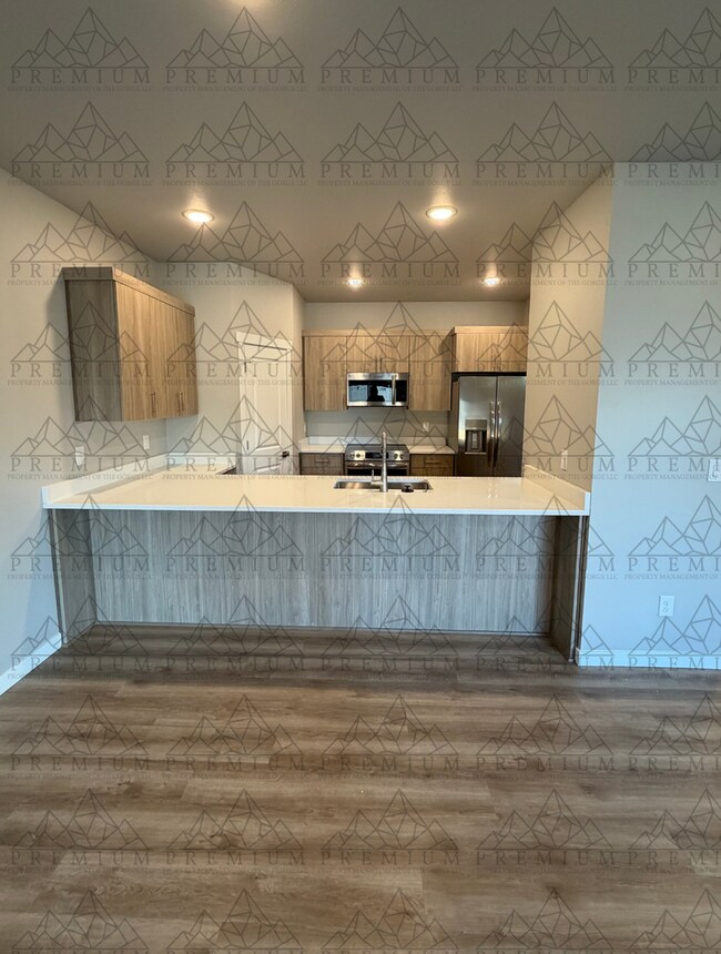 Building Photo - 1st MONTH FREE - 3 BED 2.5 BATH NEW BUILD!