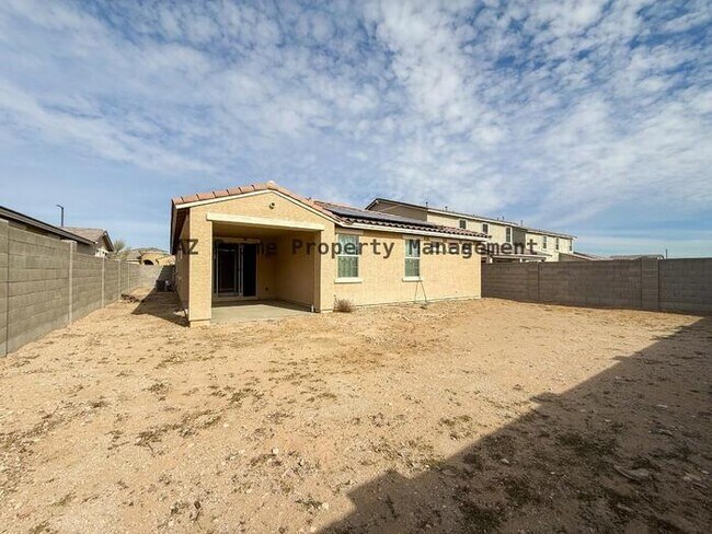 Building Photo - 19757 W Pinchot Dr