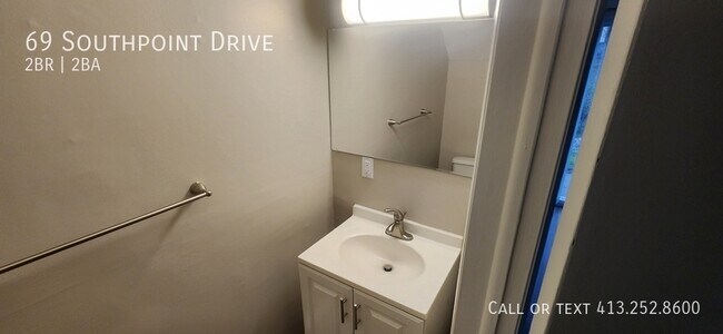 Building Photo - 69 Southpoint Dr