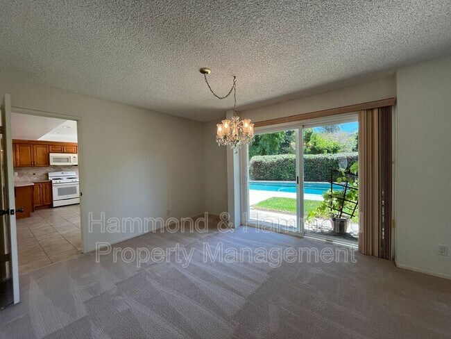 Building Photo - 3804 Mainsail Cir