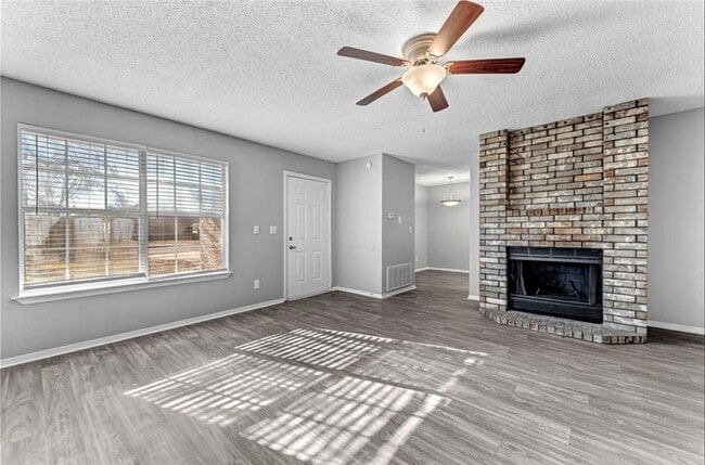 Building Photo - 4518 W Franciscan Trail