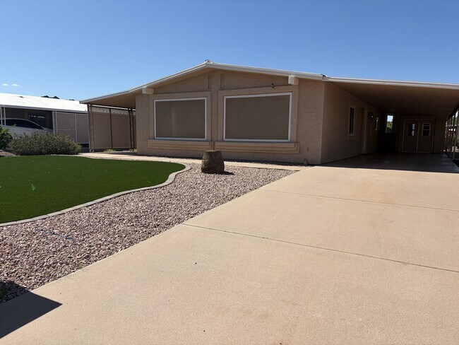 Building Photo - 9230 E Citrus Ln S