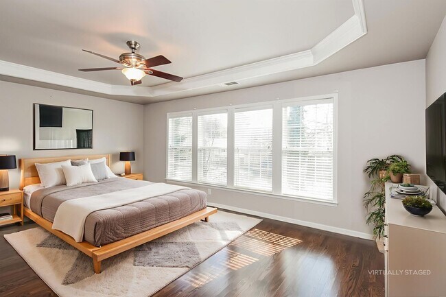 Building Photo - 5BR / 5BA Executive Home in Devonshire Court | 3,600 Sq Ft | Walk to Park and Pool