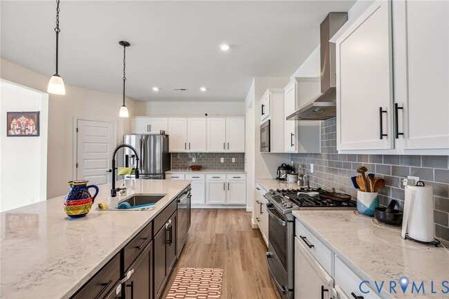 Building Photo - 10702 Skippers St