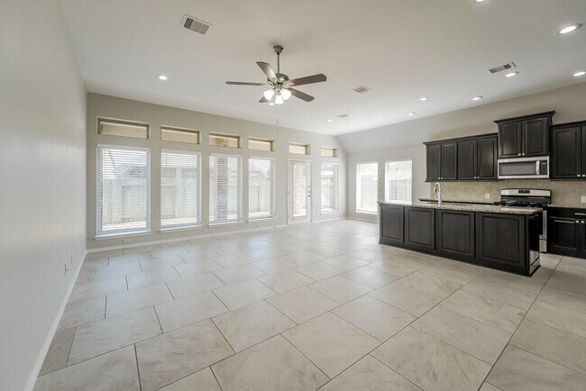 Building Photo - 2911 Angel Mist Ln