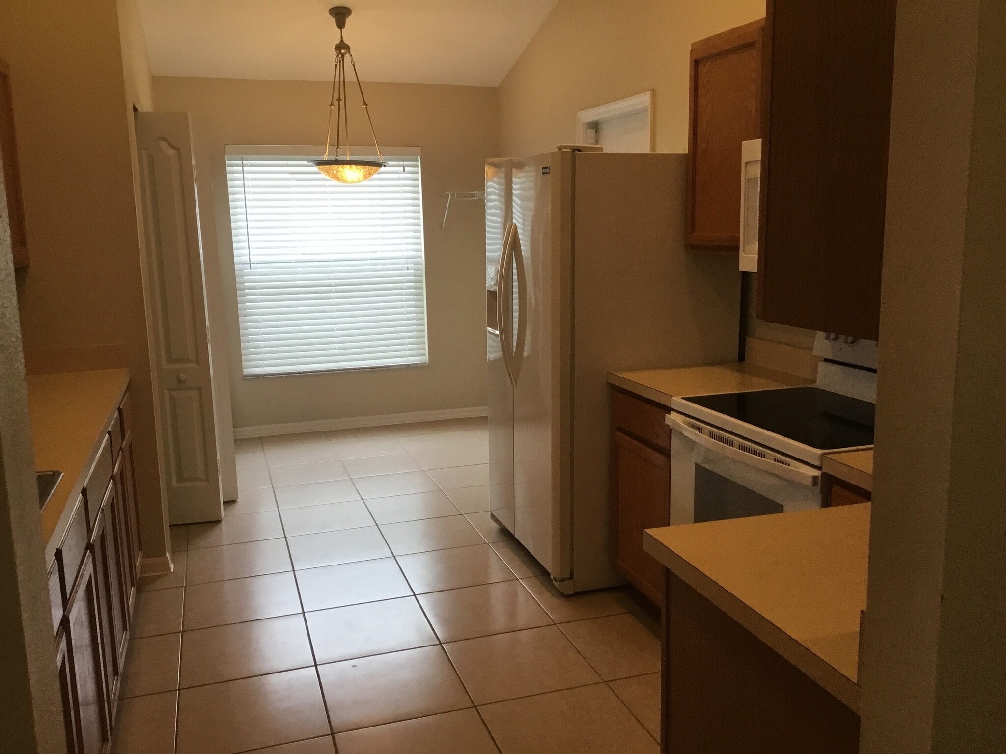 Building Photo - 10625 Cami Ct