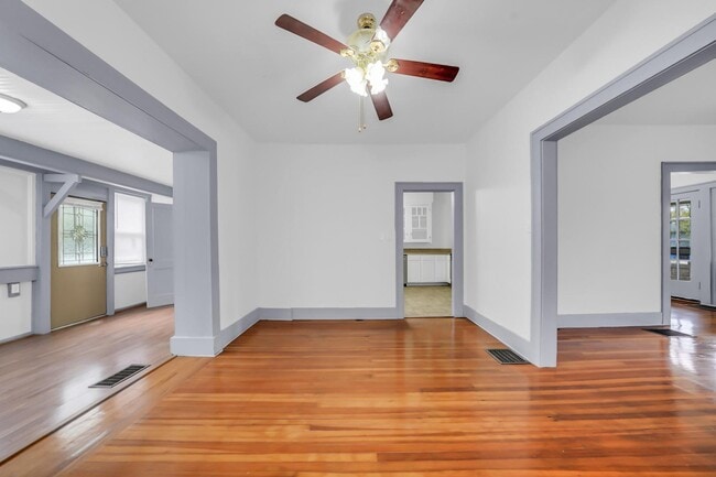 Building Photo - 1309 St Marys Blvd