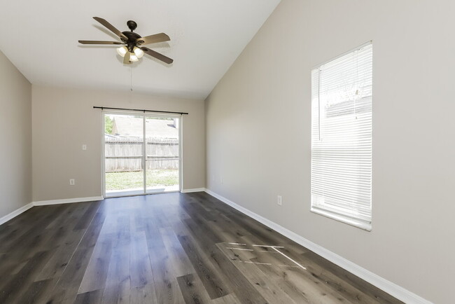 Building Photo - 4706 N Dawnmeadow Ct