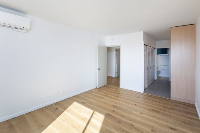 Building Photo - 999 Wilder Ave