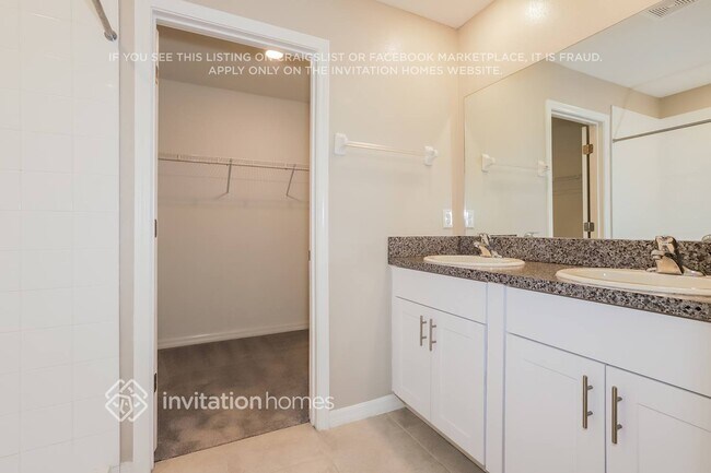 Building Photo - 11247 Riley Pines Cir