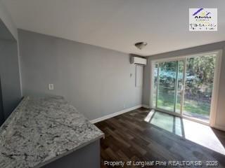 Building Photo - 620 Dashland Dr