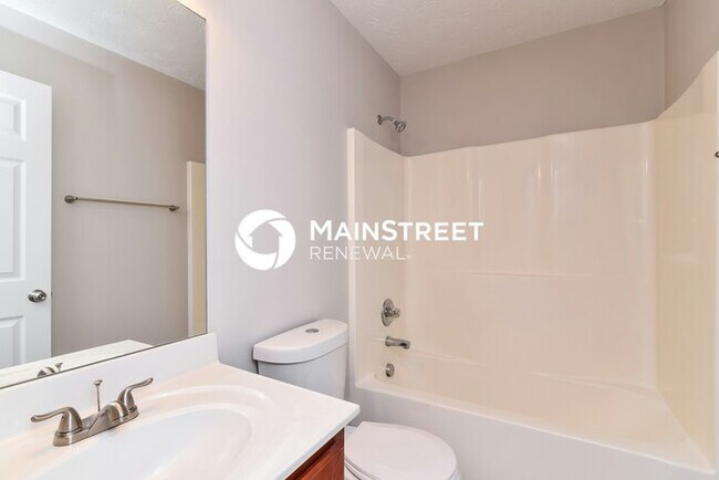 Building Photo - 3 Bedroom Pet-Friendly Home in Lawrenceville, GA with Main Street Renewal