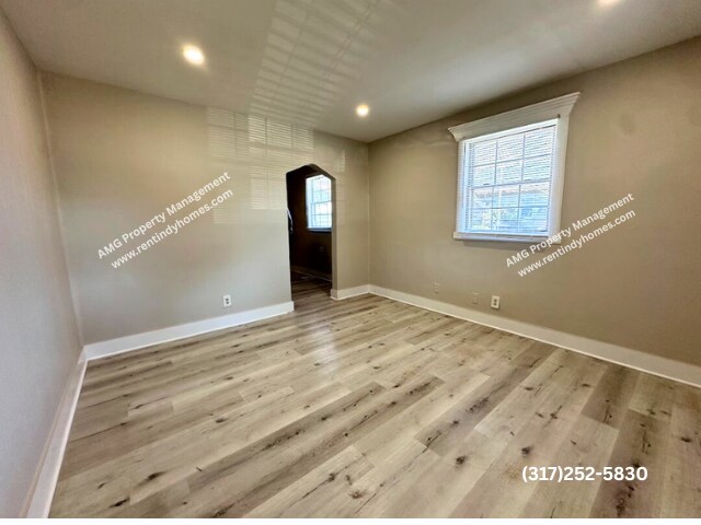 Building Photo - CENTER TOWNSHIP! **** SECTION 8 ****