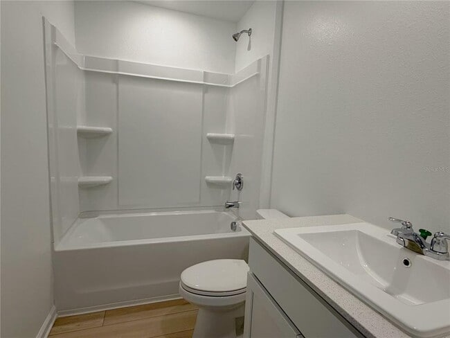 Building Photo - 6429 Domizio Dr