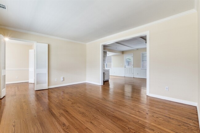 Building Photo - 10529 Yorkford Dr