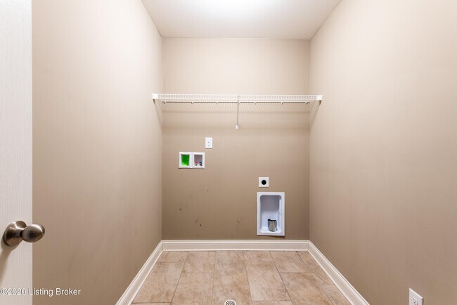 Building Photo - 18004 Duckleigh Ln