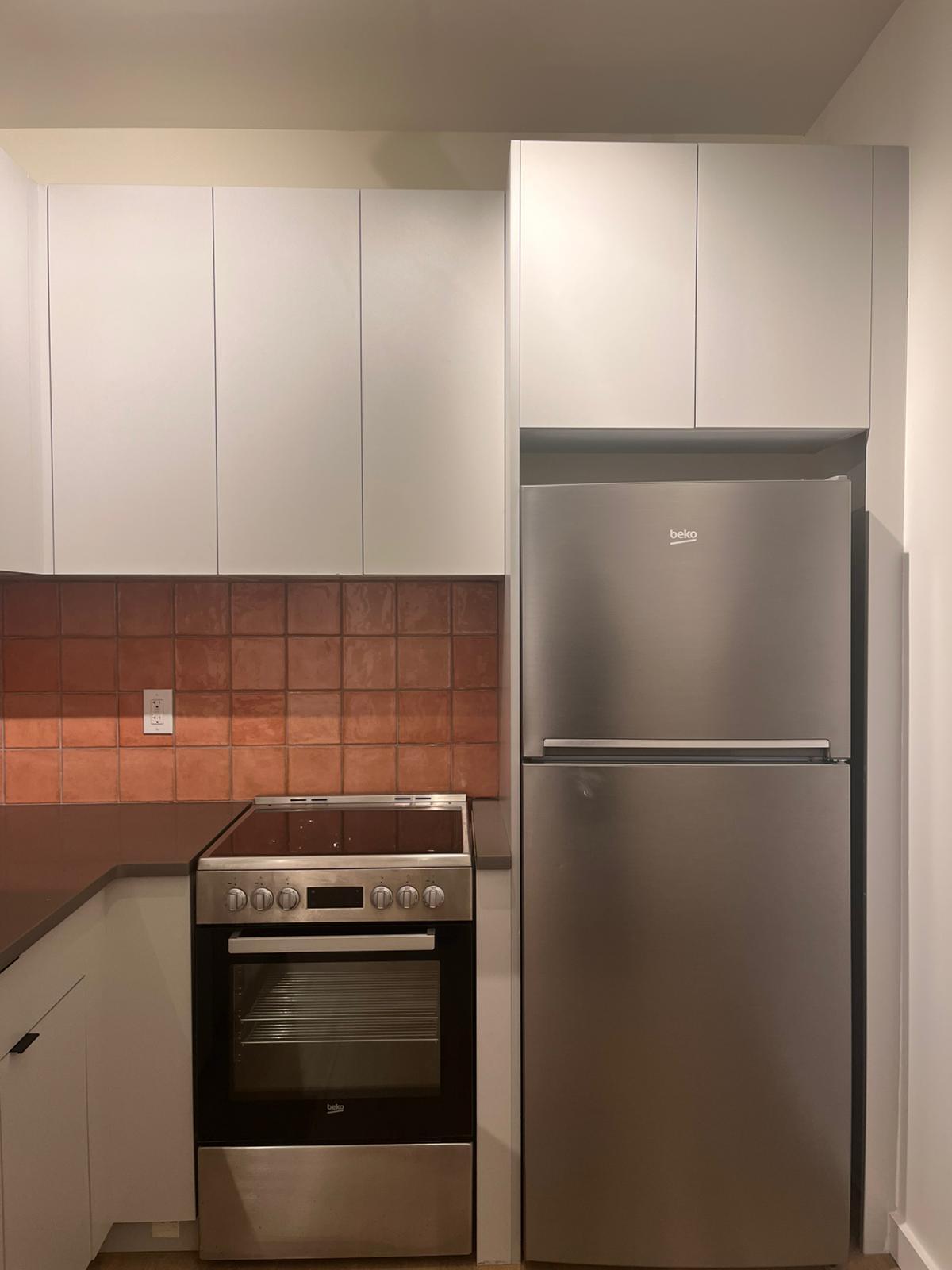 Building Photo - 328 Pacific Ave