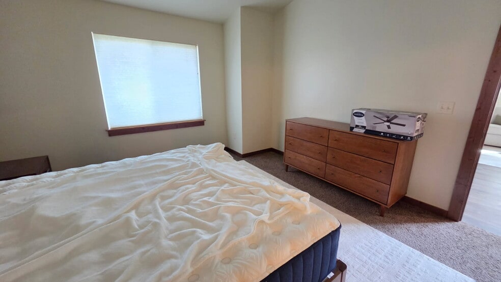 Building Photo - 1226 Ryun Sun Way