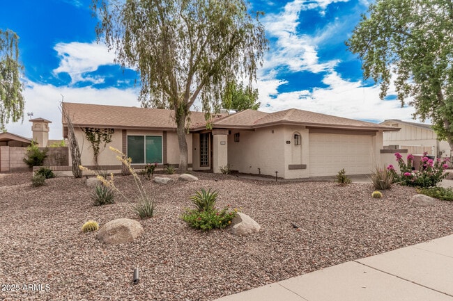 Primary Photo - 9265 E Kalil Dr