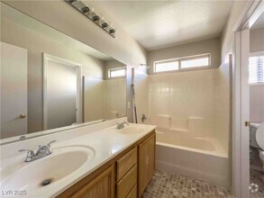 Building Photo - 5255 Cedar Bend Dr
