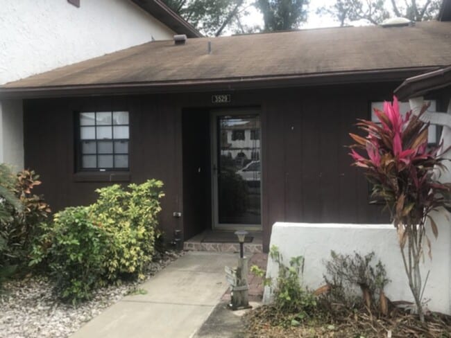 Primary Photo - "Charming 2-Bed Condo Retreat in St. Cloud...