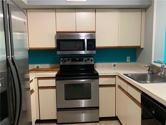 Building Photo - 3729 S Lake Orlando Pky