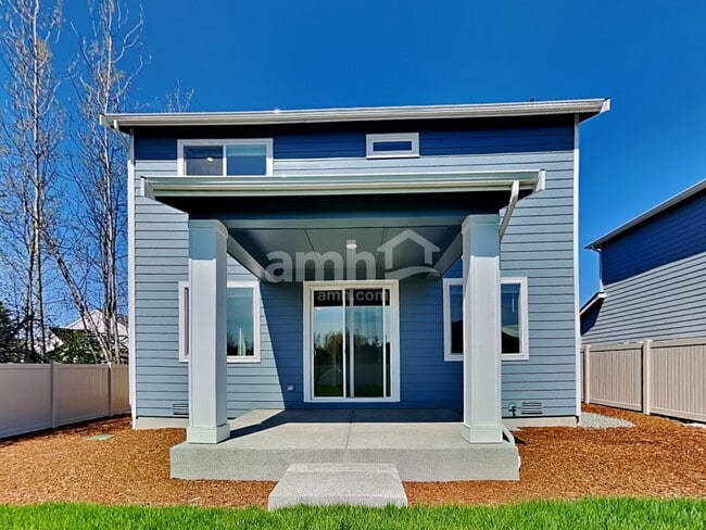 Building Photo - 390 Smith Dr