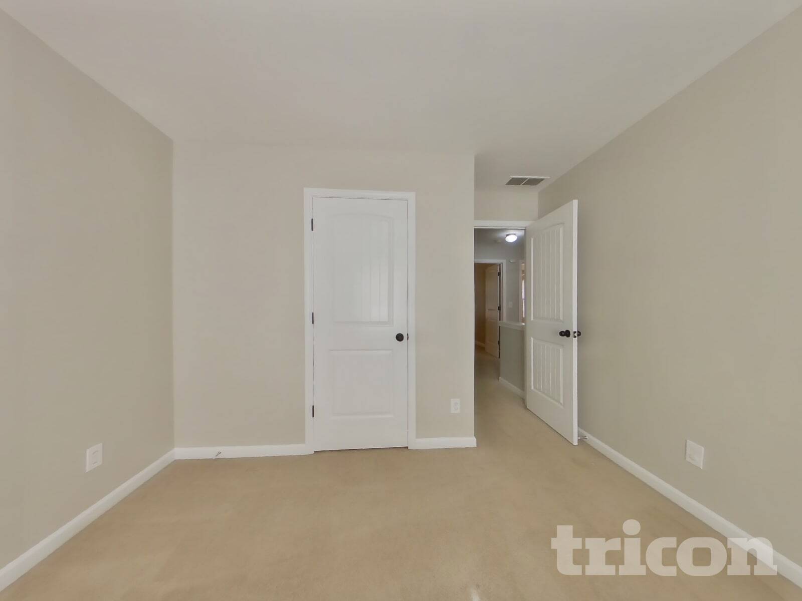 Building Photo - 1923 Ruby Mountain St