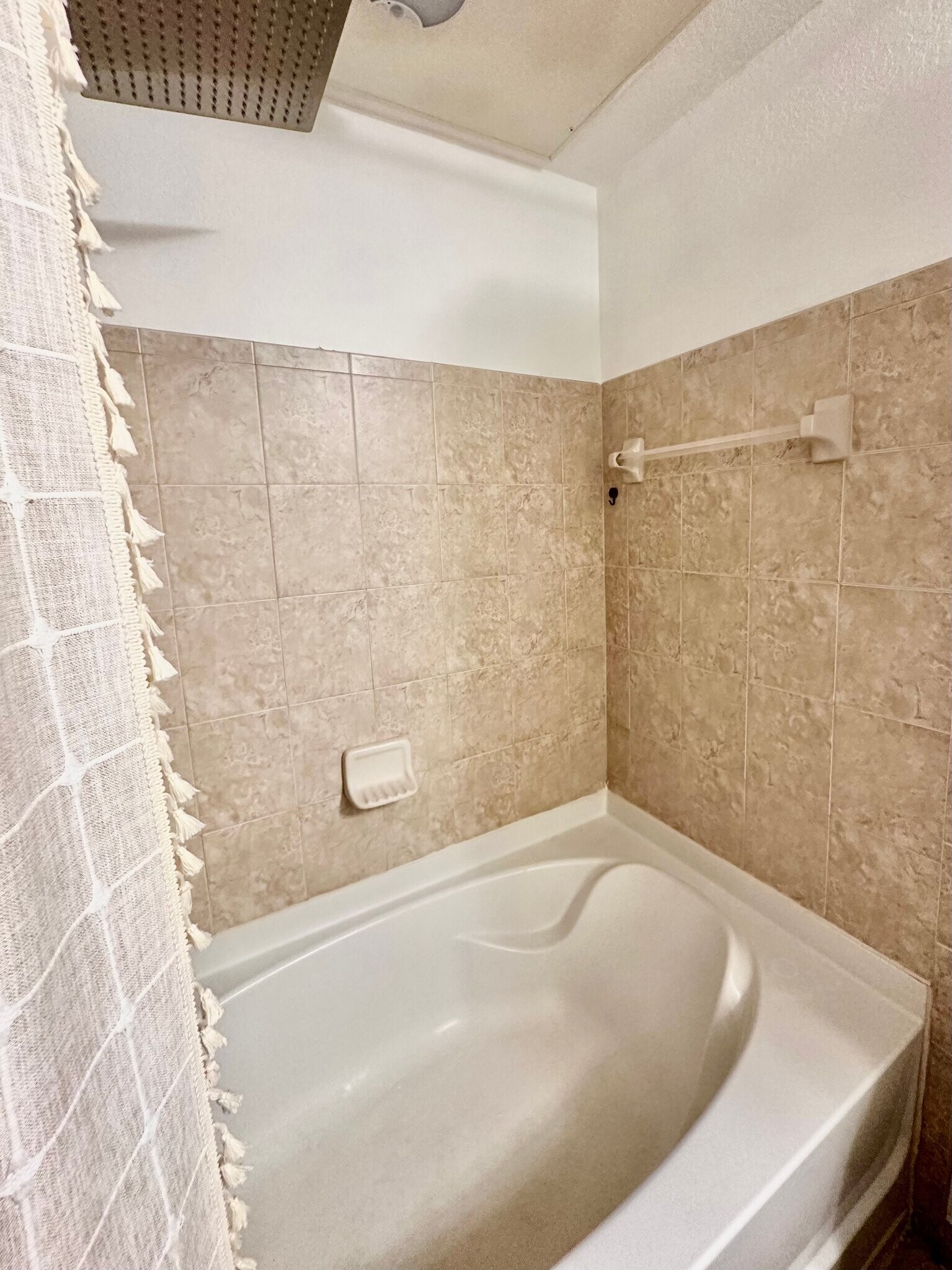 Building Photo - 8539 Gate Pkwy W