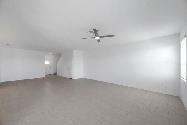 Building Photo - 9328 Bonita Mar Dr