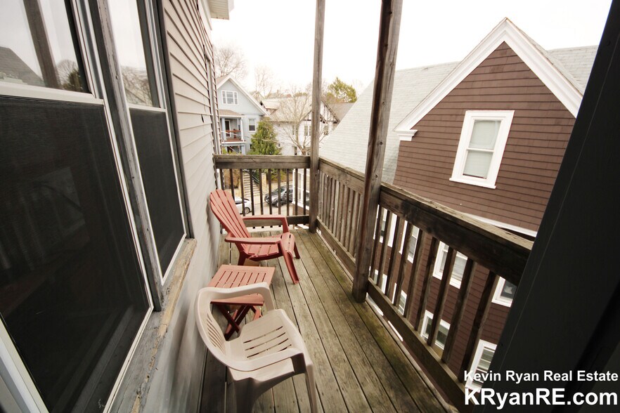 Building Photo - 41 Atkins St