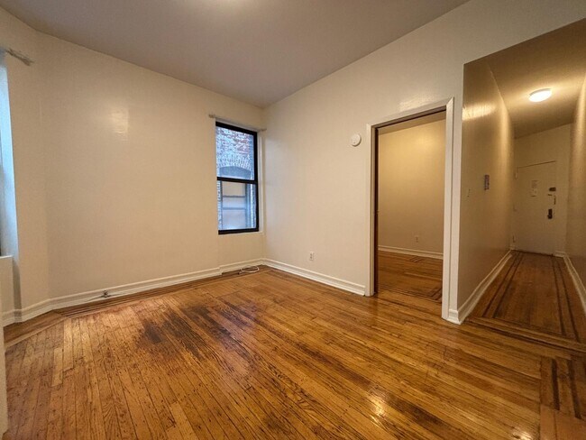 Floorplan - 3135 Broadway