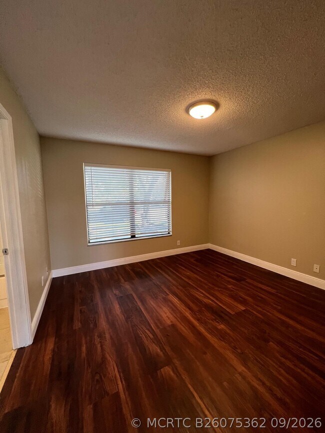 Building Photo - 1520 Windorah Way