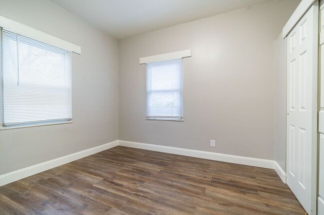 Building Photo - 3334 Maize Rd