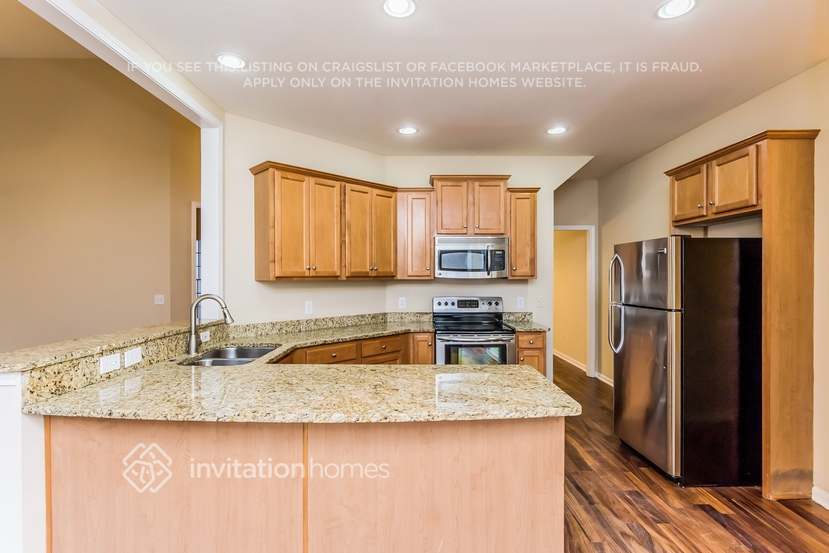 Building Photo - 347 Laurel Glen Crossing