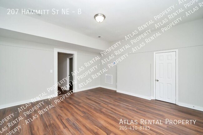 Building Photo - 207 Hammitt St NE