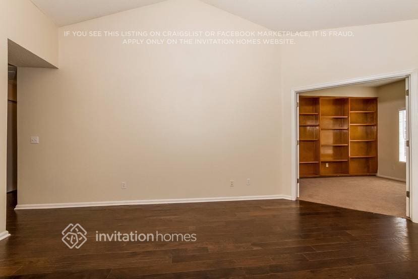 Building Photo - 1044 Clogger Ln