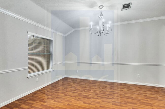 Building Photo - 1500 Gardena Canyon Dr