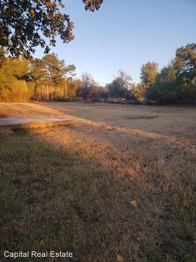 Building Photo - 4 br, 2 bath House - 2020 S. Choctaw Rd