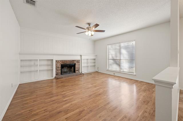 Building Photo - 4348 Kenwood Dr