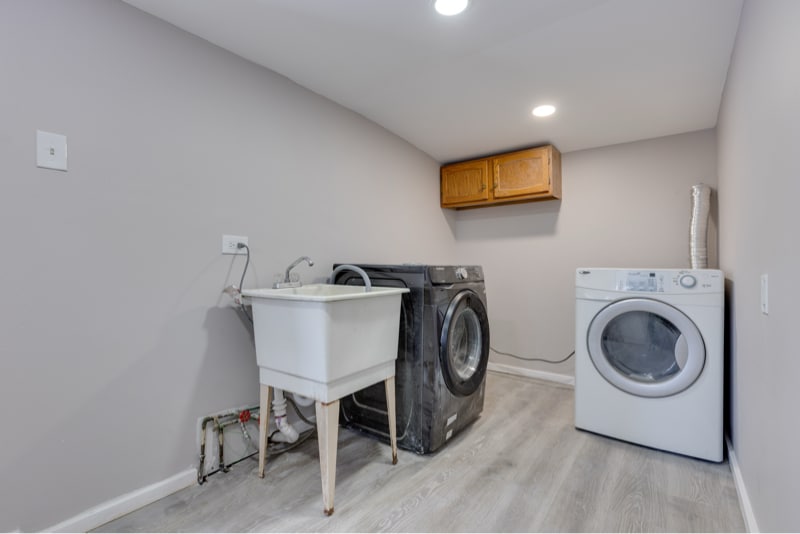 Building Photo - 4211 Garrett Rd