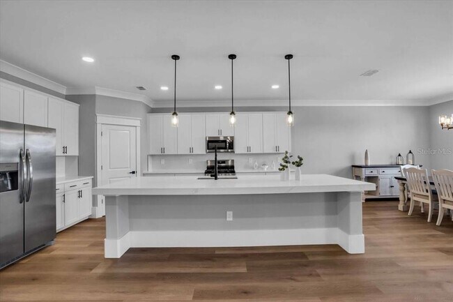 Building Photo - 15159 Sea Salt Wy