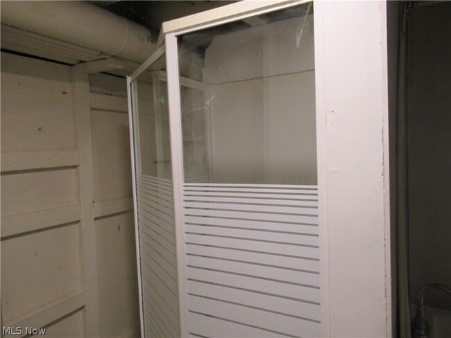 Building Photo - 3636 W 122nd St