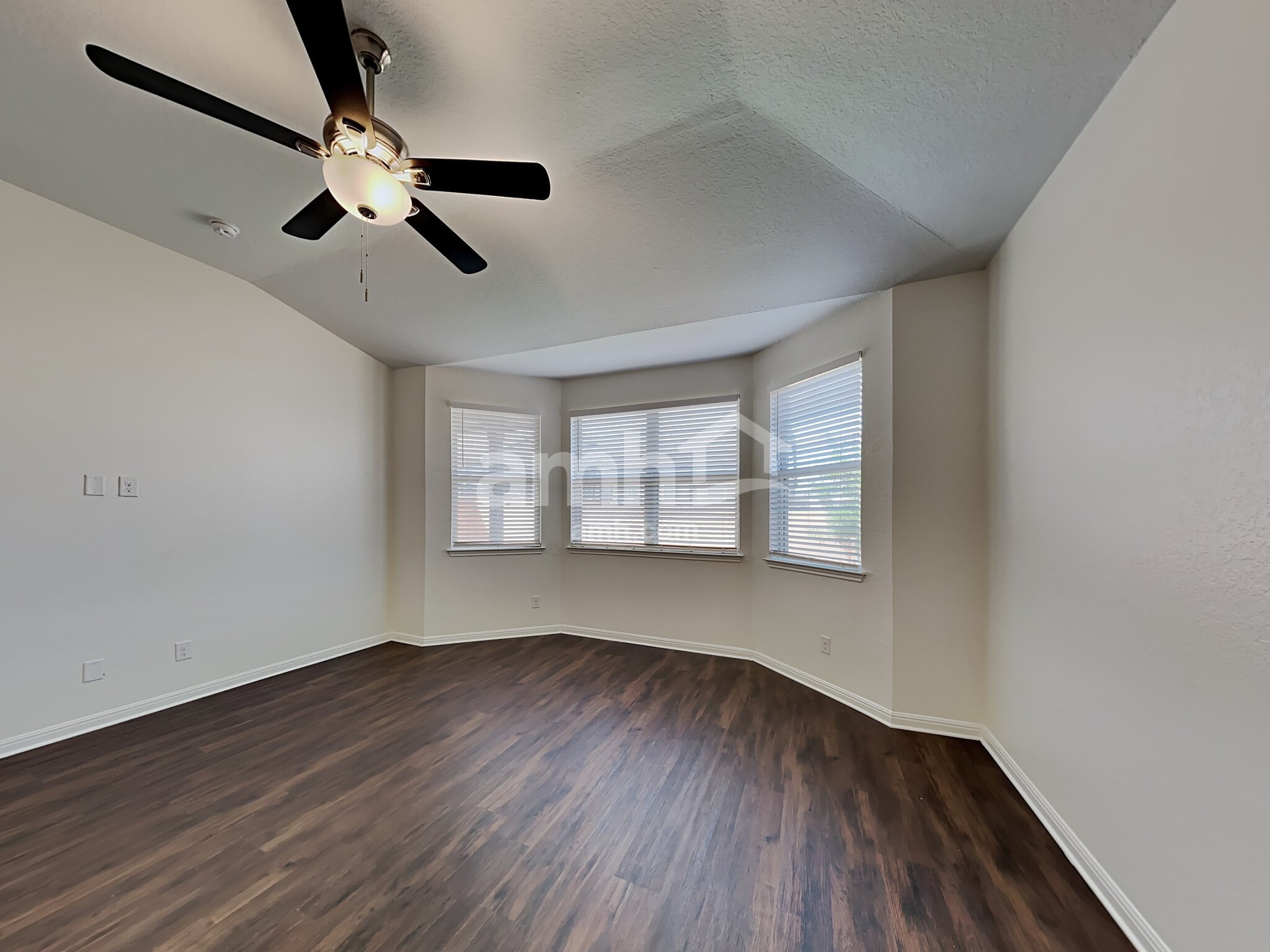 Building Photo - 2126 Abadeer Trail