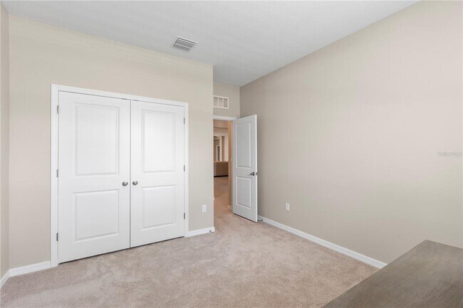 Building Photo - 33700 Hamilton Hl Ln