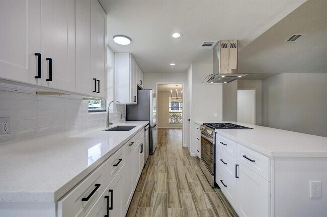 Building Photo - 9723 Galston Ln