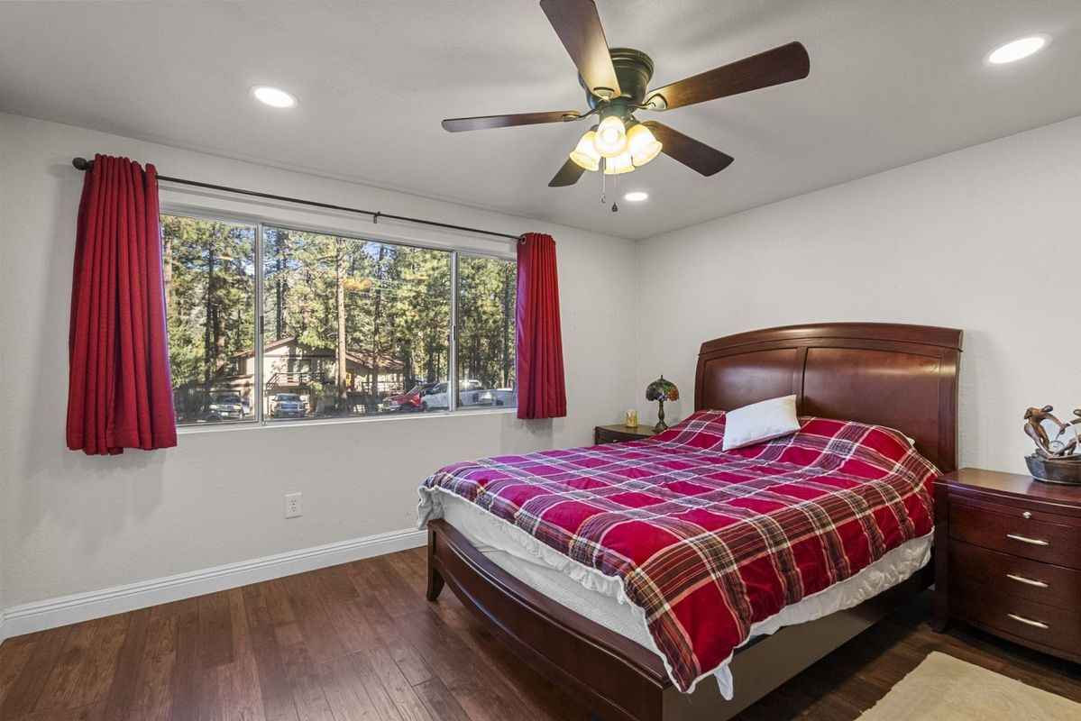 Building Photo - 1197 Oriole Rd